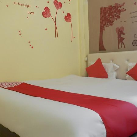 Hotel O R K Hotel Pimpri-Chinchwad Exterior photo