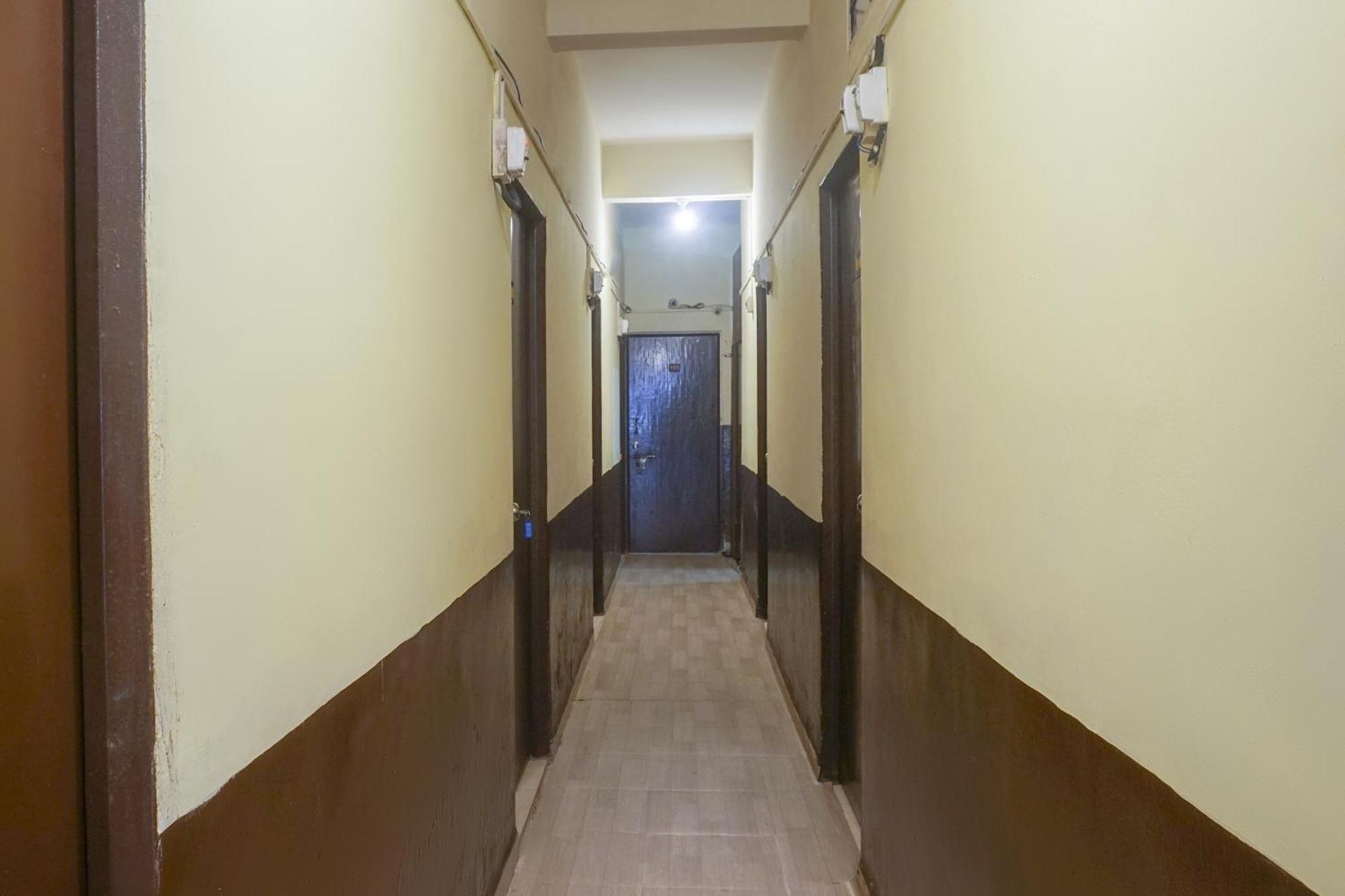 Hotel O R K Hotel Pimpri-Chinchwad Exterior photo