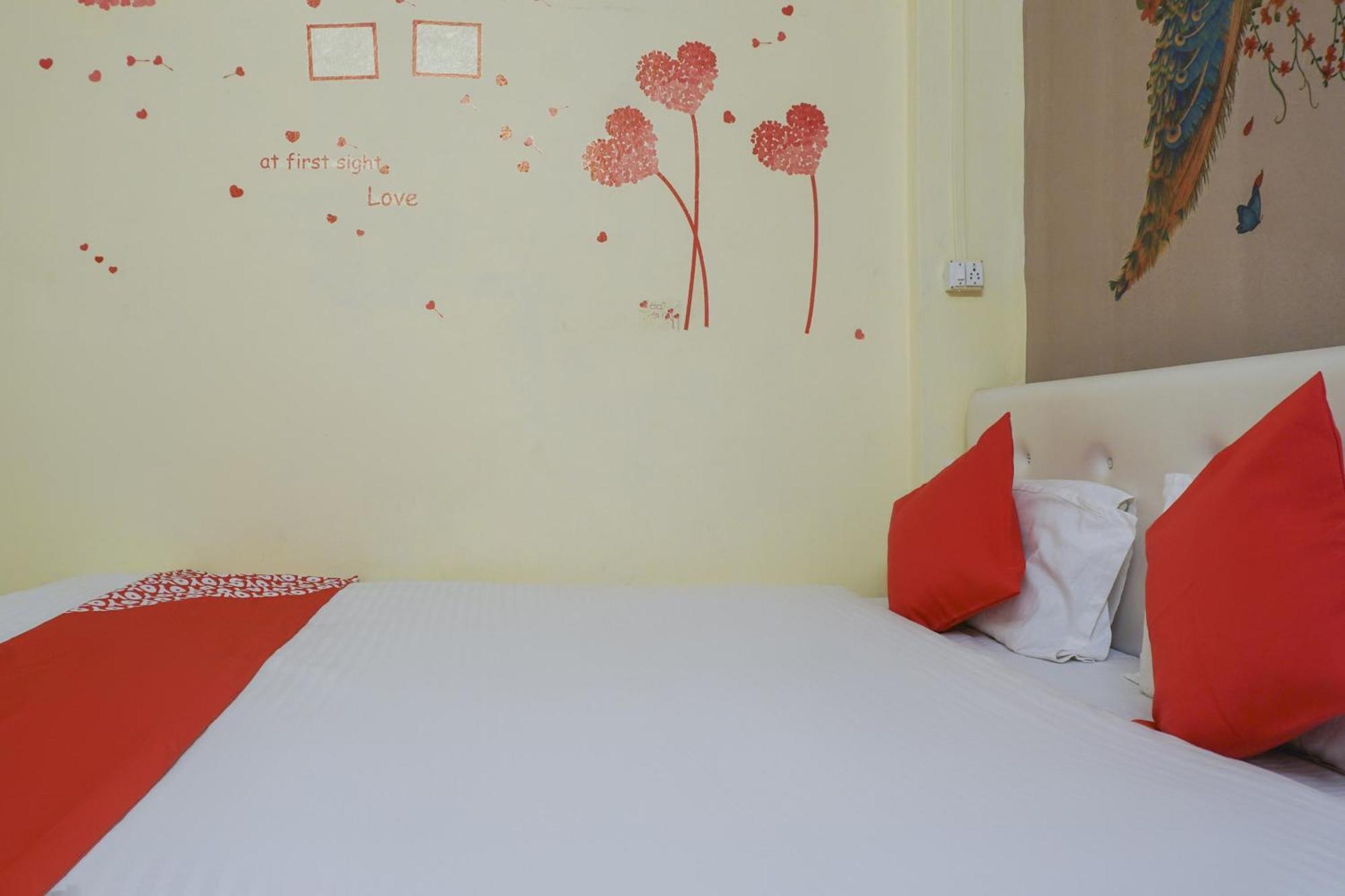 Hotel O R K Hotel Pimpri-Chinchwad Exterior photo